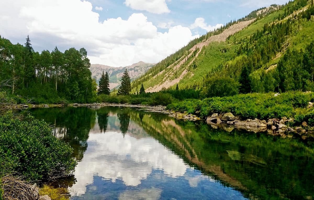 마룬 레이크 시닉 트레일 전망대 (Maroon Lake Scenic Loop Overlook)